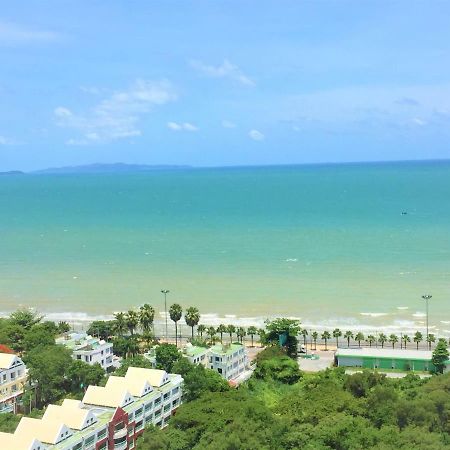 Cosy Lumpini Beachfront One Bedroom Jomtein Praia de Jomtien Exterior foto