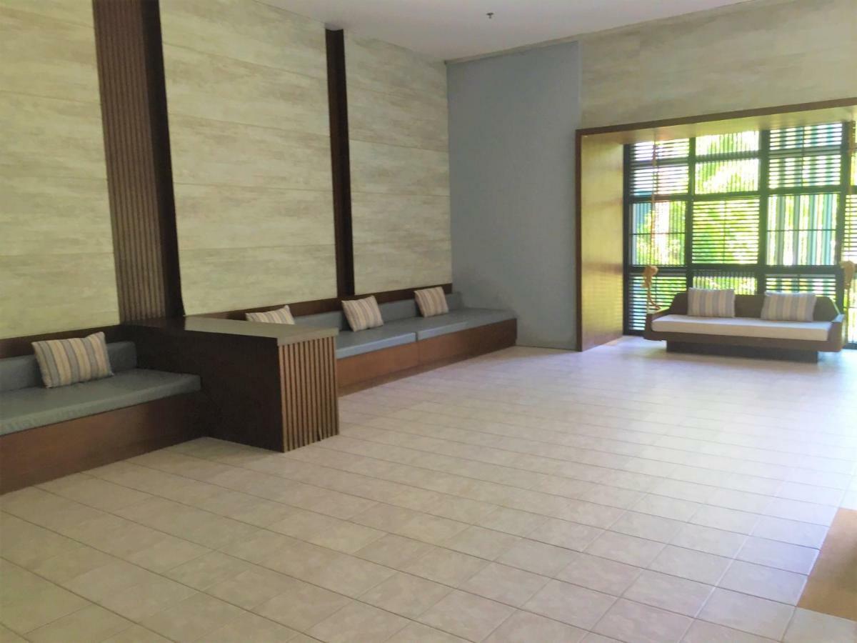 Cosy Lumpini Beachfront One Bedroom Jomtein Praia de Jomtien Exterior foto
