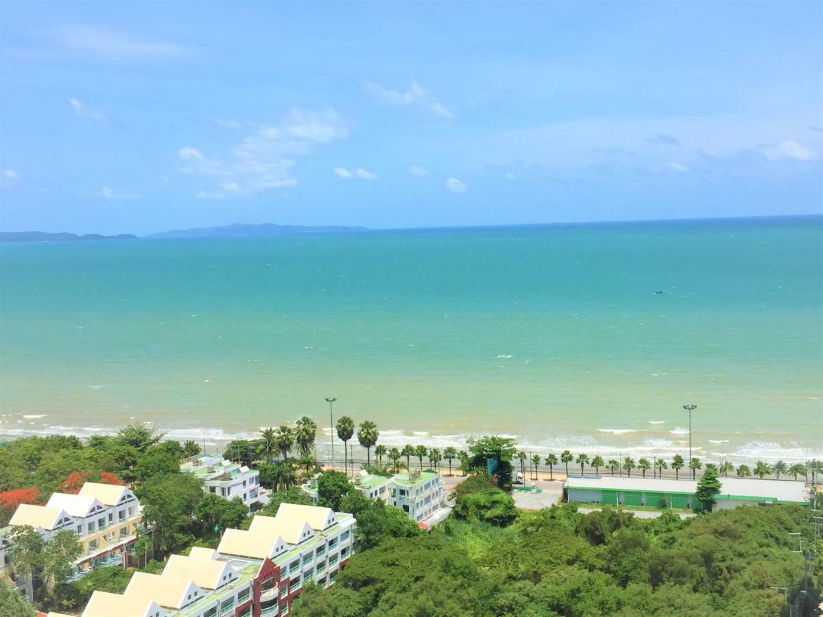 Cosy Lumpini Beachfront One Bedroom Jomtein Praia de Jomtien Exterior foto