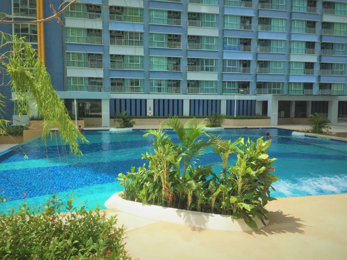 Cosy Lumpini Beachfront One Bedroom Jomtein Praia de Jomtien Exterior foto